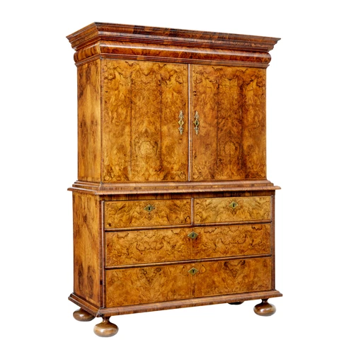 18TH CENTURY GEORGE I WALNUT CABINET ON CHEST Cover