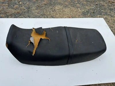 Honda Nighthawk CB750 1993 asiento delantero conductor sillín pasajero fabricante de equipos originales Foto 1 de 4