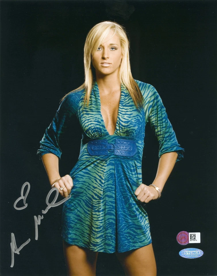 *VESTIDO CORTO SEXY* WWE WWF MICHELLE MCCOOL FIRMADO 8x10 STEINER AUTO Foto 1 de 1