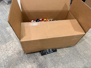 Loose Vintage Lego - 10lbs, old star wars, racer sets! Cool old base plates - Picture 1 of 3