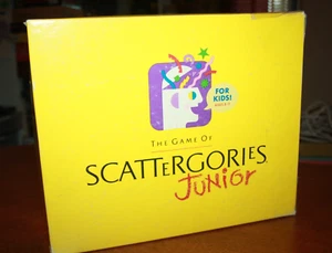 The Game of Scattergories Junior for Kids Ages 8-11 - Milton Bradley 1989 - Picture 1 of 10