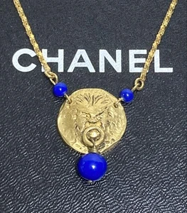 Chanel Vintage Lion Necklace Gold Blue Lapis Accent Casual Elegant Rare - Picture 1 of 7