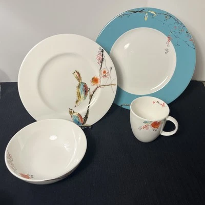Lenox China CHIRP Four Piece Place Setting EUC - Image 1 of 4