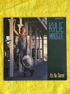 Kylie Minogue IT'S NO SECRET 7" Vinyl Single IMPORT UK Mint! - Picture 1 of 4