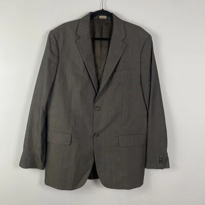 Blazer masculino Banana Republic tamanho 46L listra de giz dois botões cinza ventilação dupla - Imagem 1 de 4