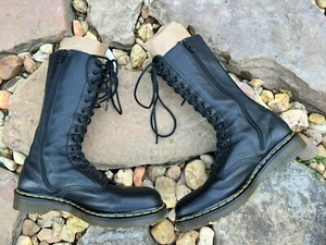 Dr. Doc Martens Woman's IB99 boots High Boots Black US 10 EU 42 EUC - Picture 1 of 14