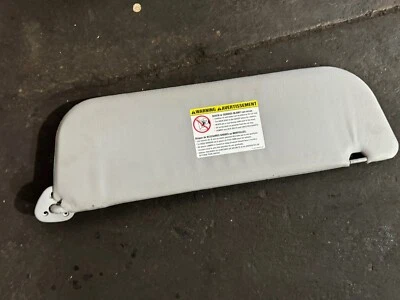 Ford Econoline E150 E250 E350 2009-2014 OEM conductor izquierdo LH parasol gris con clip Foto 1 de 4