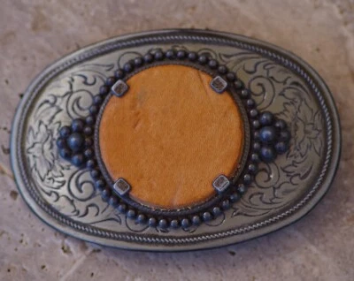 Hebilla de cinturón Piedra o Portamonedas Vaquero del Suroeste Alta Calidad Hecho en EE. UU. Foto 1 de 3