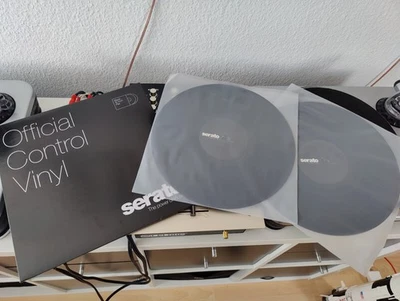 Serato Performance-Serie Vinyl Black (Timecode-Vinyl, 1 Tag benutzt) - Bild 1 von 3