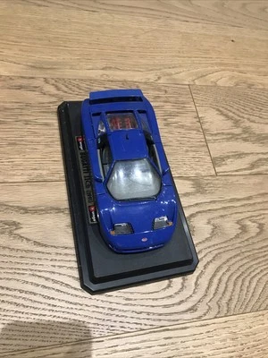 BBURAGO - BUGATTI 11GB (1991) - Scala 1/18 - Made in Italy - BLU - Immagine 1 di 4