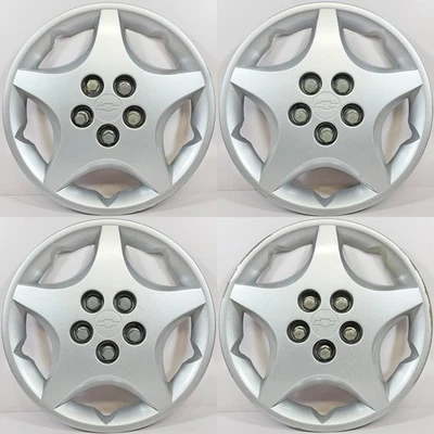 👀 Juego de tapacubos/cubiertas de rueda Chevrolet Cavalier # 3234 14" 2000-2005 # 09594639 Foto 1 de 4