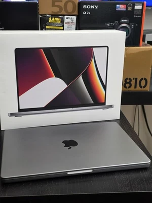 Apple MacBook Pro 14" Liquid Retina HDR M1 Pro 512GB SSD 16GB ASTA DA 1 EURO - Immagine 1 di 4