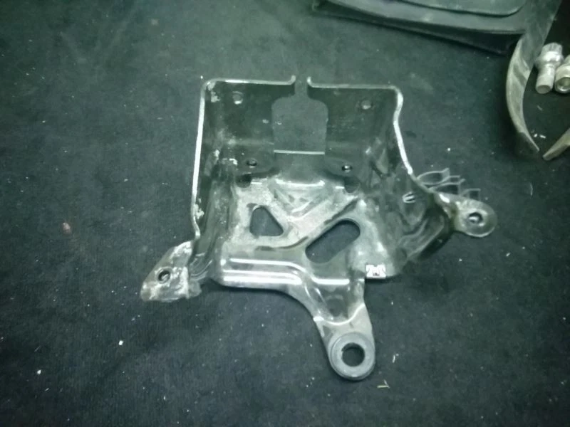 SOPORTE AUDI R8 2017 PARA DEPÓSITO Foto 1 de 4