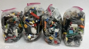 LEGO Mixed Lot Multi Colors Varied Sizes & Pieces 10 Pounds Loose Parts - Picture 1 of 16