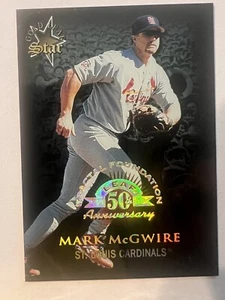 1998 Leaf Fractal Foundation Gold Leaf Star  #171  Mark McGwire #'d /3999 - Picture 1 of 2
