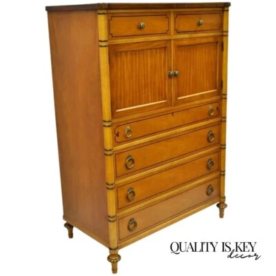 Armário de cômoda Kittinger estilo regência francesa madeira acetinada e pau-rosa peito alto - Imagem 1 de 4