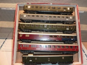 (096) *MÄRKLIN H0 42941: "Riviera Express" Wagen-Set mit Zusatzwagen mit LED - Bild 1 von 16
