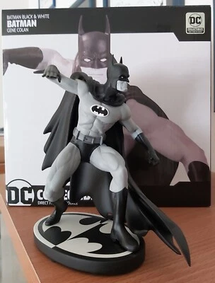 BATMAN BLACK & WHITE - GENE COLAN - DC COLLECTIBLES - Immagine 1 di 2