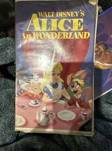 Vintage Walt Disney Alice in Wonderland VHS Movie Black Diamond The Classics (1) - Picture 1 of 6