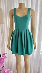 Blue Green Ribbed Cut Out Fit & Flare Dress Size S Small Sleeveless L'ATISTE - Picture 1 of 11