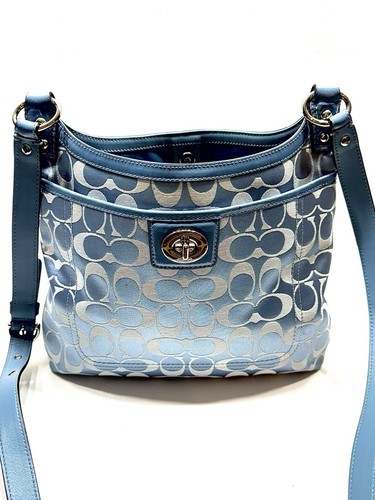 BORSA A TRACOLLA COACH PENELOPE BABY BLU FIRMA RASO CONVERTIBILE NUOVA SENZA ETICHETTE RARA