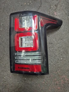 RANGE ROVER VOGUE L405 RIGHT SIDE Back TAIL LIGHT LAMP BACK LIGHT 2013 - 2018 - Picture 1 of 3
