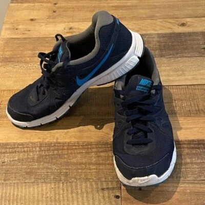 NIKE HERREN REVOLUTION 2 SPORTSCHUHE 554953-441 BLAU & WEISS UK-GRÖSSE 8 GEBRAUCHT - Bild 1 von 4