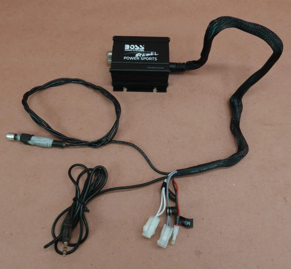 Sistemas de audio Kawasaki Vulcan 1600 MEANSTREAK VN1600 BOSS 2004-2008 Foto 1 de 4