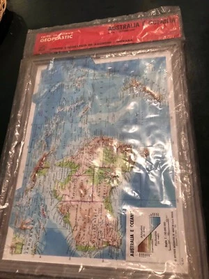CARTINA RILIEVO GEOPLASTIC AUSTRALIA OCEANIA  - PLASTICO - VINTAGE 1965 NUOVO - Immagine 1 di 3