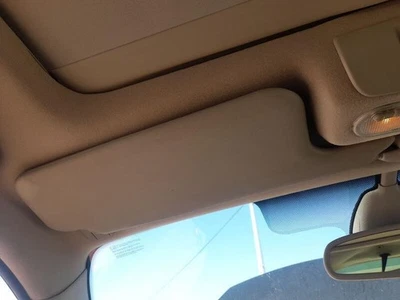 8200246824 left sun visor fin for Renault Grand Scenic II (JM0 1) 5062919 - Image 1 of 4