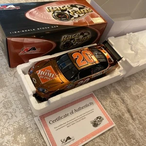 Tony Stewart 20 Home Depot 2007 Color Chrome 1/24 Diecast COT Impala New Rare  - Picture 1 of 7