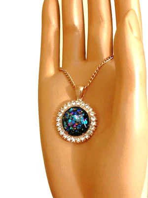 Colgante de ópalo pavo real 16 mm resina ópalo 18 quilates chapado en oro rosa acero inoxidable Foto 1 de 4