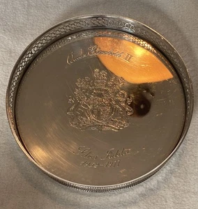 Vintage Silver Plated Decanter Coaster Queen Elizabeth II Silver Jubilee c.1977 - Picture 1 of 6