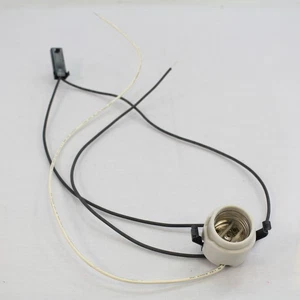 Leviton Porcelain Snap-In Lampholder Light Socket 95 DegrC Thermostat 660W 31282 - Picture 1 of 4