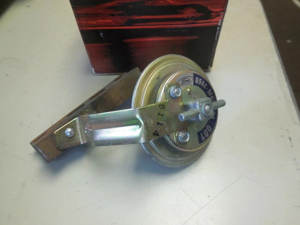 Ford Torino Ranchero 400M 1975 válvula EGR CX-50 nuevo de lote Foto 1 de 4