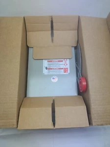 Neu Überschuss Eaton DCG3061URM 30 Ampere 600 Volt 3R Photovoltaik Trennschalter - Bild 1 von 11