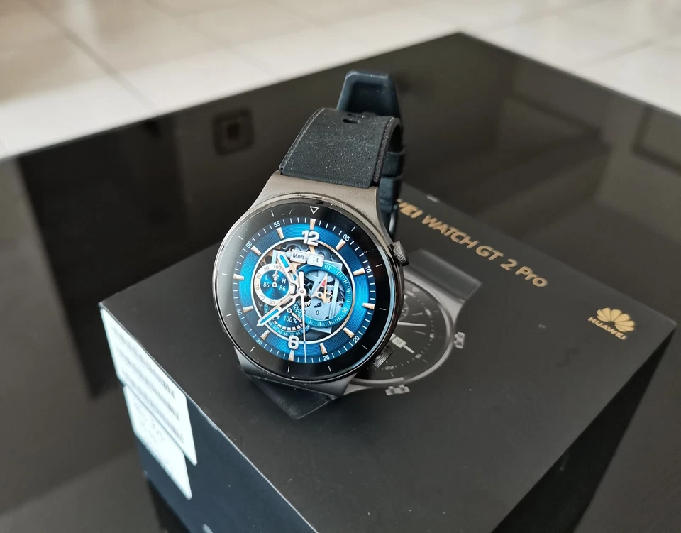 Huawei Watch GT 2 Pro - Night Black - Image 1 of 4