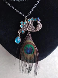 Unique Vintage Peacock Necklace W/Real Peacock Feather ~ Statement - Picture 1 of 7