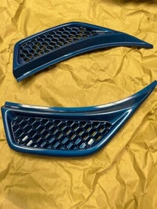 2007-2024 Jeep Wrangler JK & Unlimited 2PCS Mopar OEM Fender Vents HYDRO BLUE - Picture 1 of 2