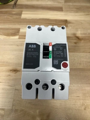 GE TEYL3030B 30 A Triple Pole Circuit Breaker - White - Image 1 of 4