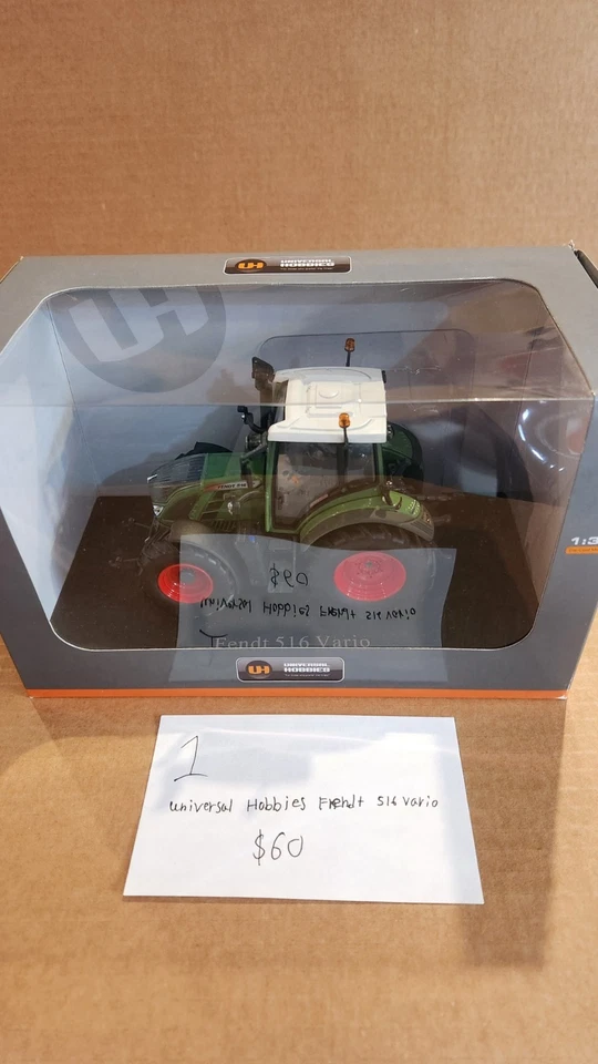 1:32 Universal Hobbies FENDT 516 VARIO - Image 1 of 1