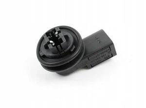 Volkswagen PASSAT B8 Day Driving Light Bulb Carrier 6C0941669 NEW GENUINE - Picture 1 of 6
