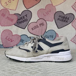 Talla 10.5 - Zapato de GOLF New Balance 997 Beige Azul NBG997SSD Zapatilla Deportiva para Hombres - Imagen 1 de 10