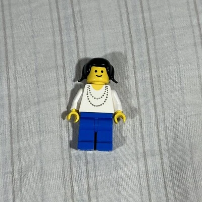 Винтажный 1983 LEGO город черный косички женщин минифигурка золото ожерелье 1066 6302 T2 - Изображение 1 из 4