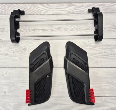 Bissell ProHeat 2X Revolution Spare Parts Brushroll Holder & Ends 18583 - Image 1 of 4