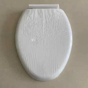 Heavy Duty soft close Plastic Toilet Seat White Bathroom Oval Shape Easy Clean - Picture 1 of 8