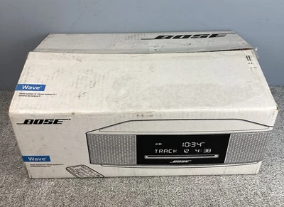Bose Wave Music System IV Platinum Silver AM/FM/CD 737251-1310 -Open Box - Image 1 of 4