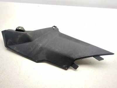 Panel de cubierta lateral inferior izquierdo Polaris Scrambler 850 15-25 5439323 Foto 1 de 4