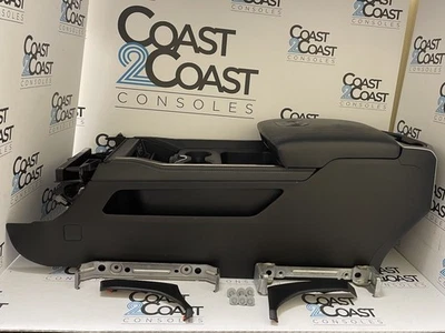 JET BLACK | LARAMIE | 2019 2020 2021 2022 2023 2024 2025 RAM 1500 CONSOLA CENTRAL Foto 1 de 4