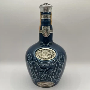 Vintage Chivas Brothers Royal Salute 21 Year Whisky BLUE Spode Porcelain Bottle - Picture 1 of 10
